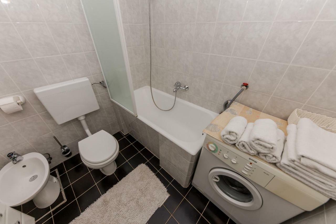 Apartments Mateo Trogir Ngoại thất bức ảnh