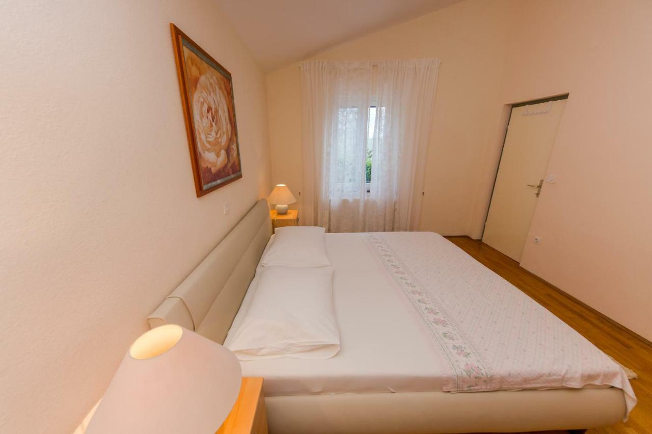 Apartments Mateo Trogir Ngoại thất bức ảnh